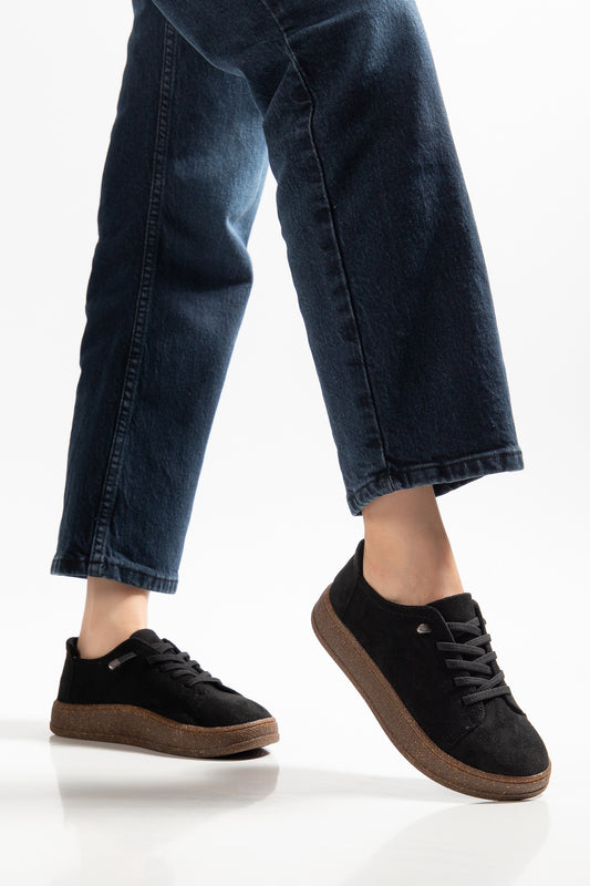 VENTO COMFORT TABAN BAĞCIKLI KADIN GÜNLÜK SNEAKER AYAKKABI - Siyah Süet