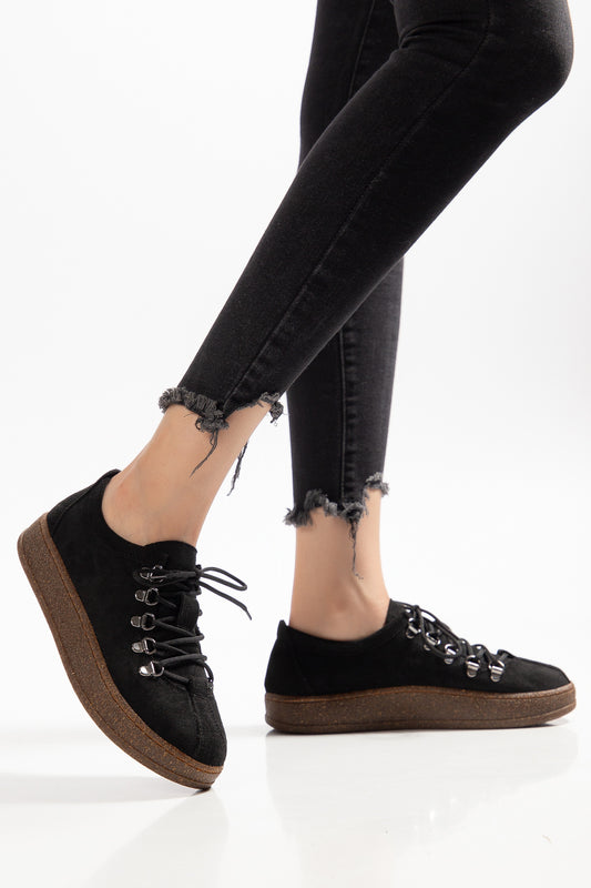 URBAN COMFORT TABAN KAPSÜLLÜ BAĞCIKLI KADIN GÜNLÜK SNEAKER AYAKKABI - Siyah Süet