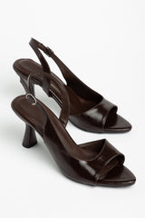 MAMİA SİVRİ BURUN ÖNÜ AÇIK İNCE TOPUKLU KADIN AYAKKABI - Kahverengi Parlak