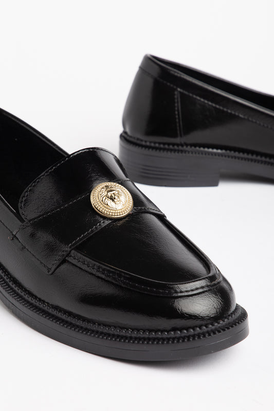 Gold Aksesuarlı Kadın Siyah Loafer