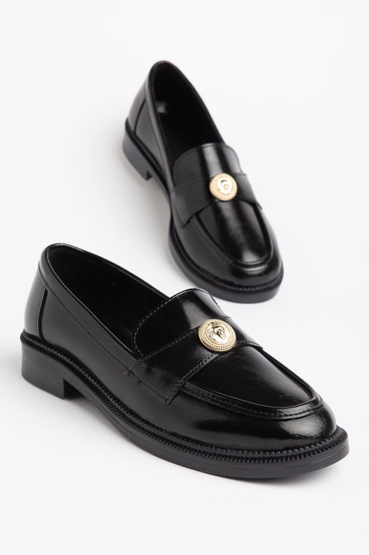Gold Aksesuarlı Kadın Siyah Loafer
