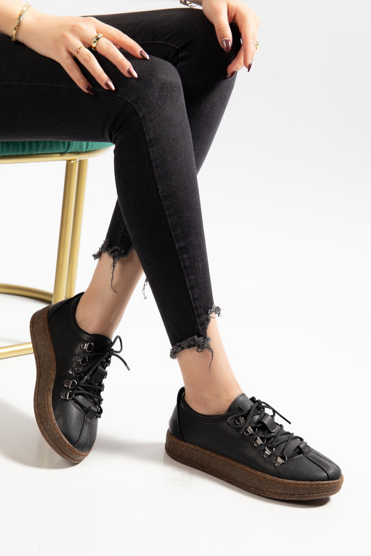 URBAN COMFORT TABAN KAPSÜLLÜ BAĞCIKLI KADIN GÜNLÜK SNEAKER AYAKKABI - Siyah