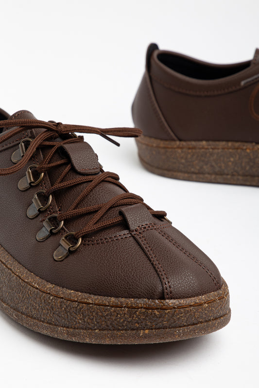 URBAN COMFORT TABAN KAPSÜLLÜ BAĞCIKLI KADIN GÜNLÜK SNEAKER AYAKKABI - Kahverengi